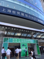 灞曢鍏ュ彛