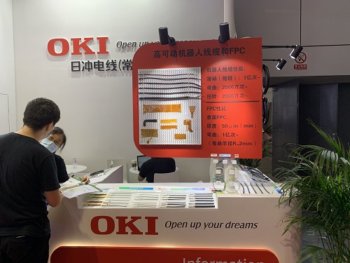 OKI鐢電嚎閫氳繃鐢電嚎鍜孎PC鐨勪紭鐐規(guī)瘮杈冨箍鍛婃潵瀹ｄ紶錛屽悎鐢ㄤ簬鍗忎綔鏈哄櫒浜虹殑鐮斿彂